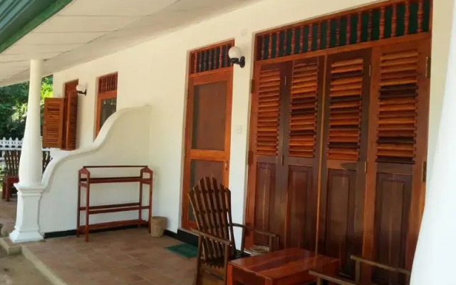 Rocky Villa