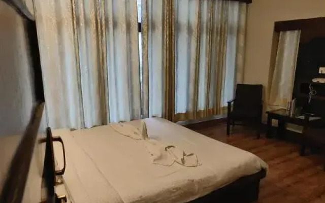 Hotel Blue Heaven