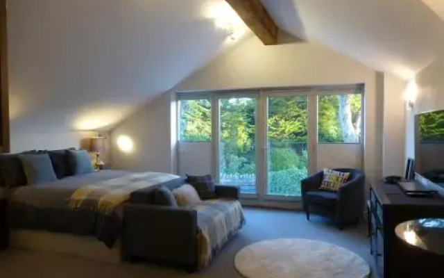 The Stone Barn at Stratton House