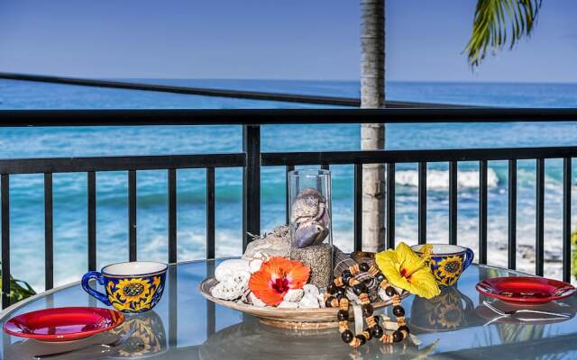 Kona Alii 201 by RedAwning