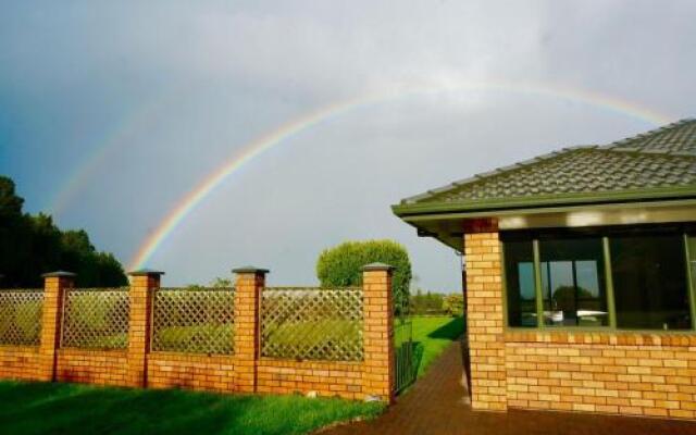 YiFan Lake View Manor In Rotorua
