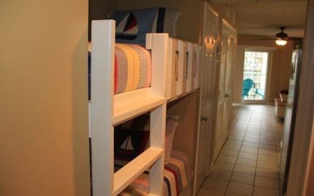 TradeWinds 408 by RedAwning