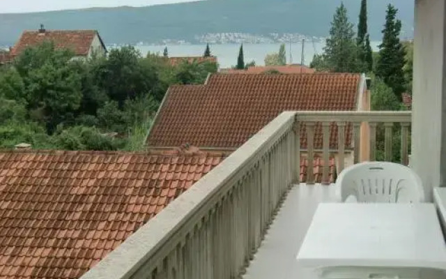 Apartment Villa Dobrijevic -Seljanovo