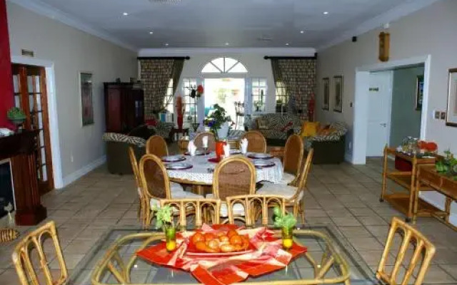 Jolani Guest House