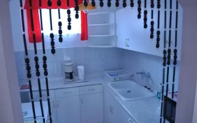 Gitta Apartmanház