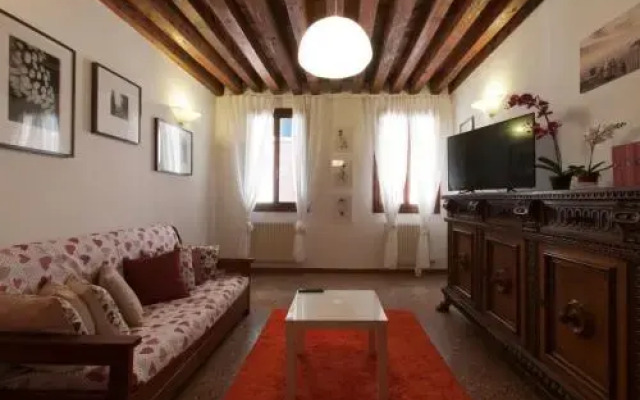 Ve-nice Suite Giuffa C4834
