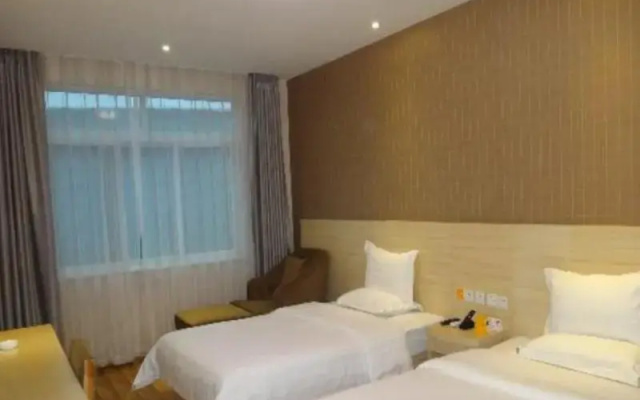 IU Hotel Chengdu Xinfan Furniture Garden Branch