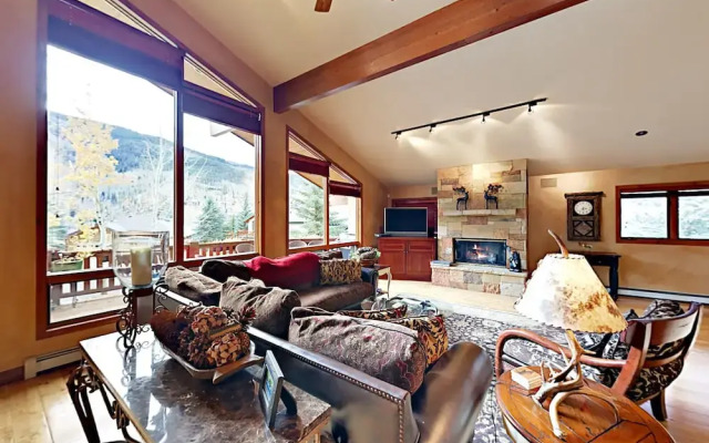 1874A Glacier Court Chalet