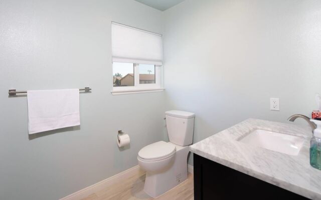 Radiant Estate New Luxury Cali 3 Bd!