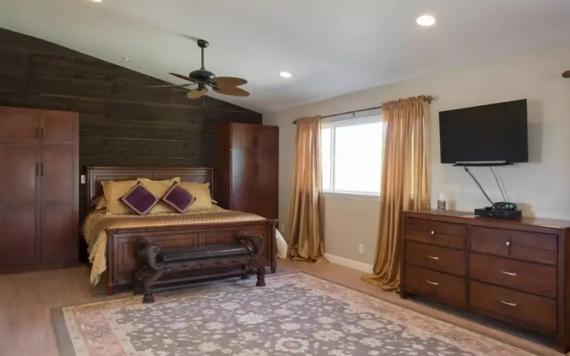 Temecula CoachHouse