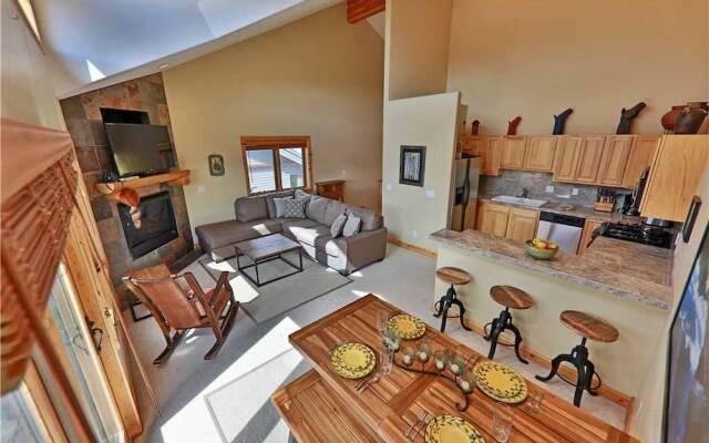 Spruce Ridge 706D - 3 Br Home