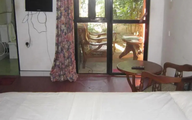 New Green Hut Inn