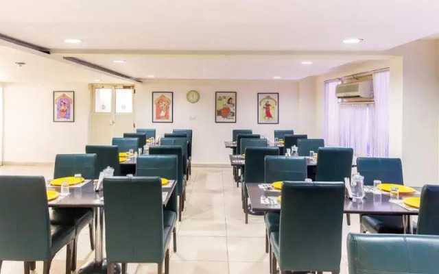 Sravya Compact Residency