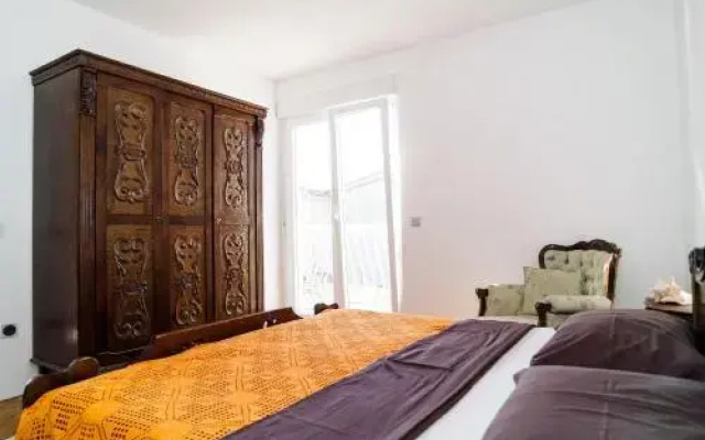 Oaza Holiday Home