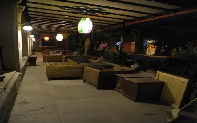 Lhasa Putihuakai Inn
