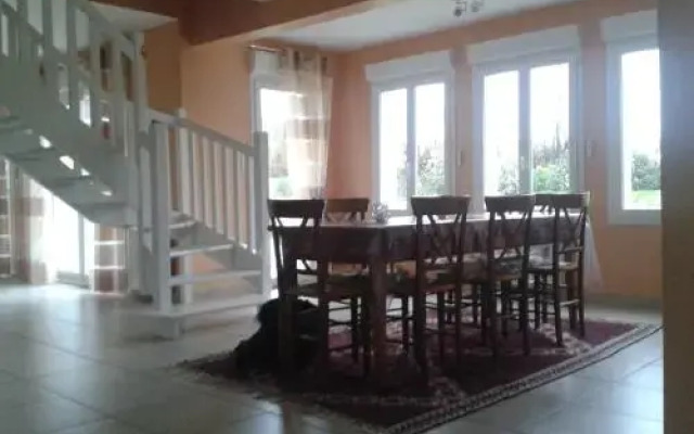 Jolie maison près de la mer au calme