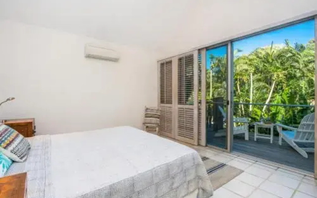 12 Childe Street Byron Bay Absolute Belongil Summerhouse