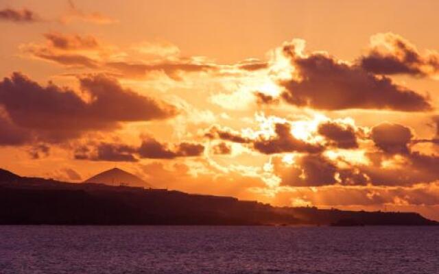 La Ventana Azul - Surf & Beach House Hostel