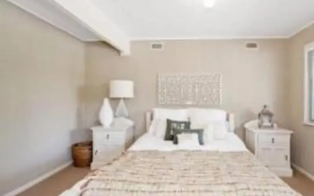 At The Beach Holiday House