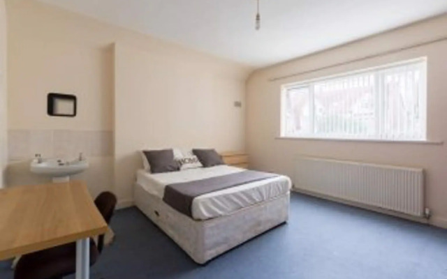 Birmingham Guest House 4