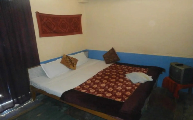 Nomads Guest House