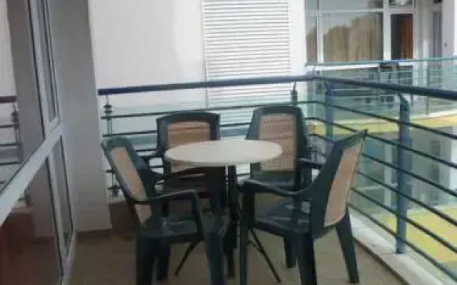 Elite 3 Aparthotel