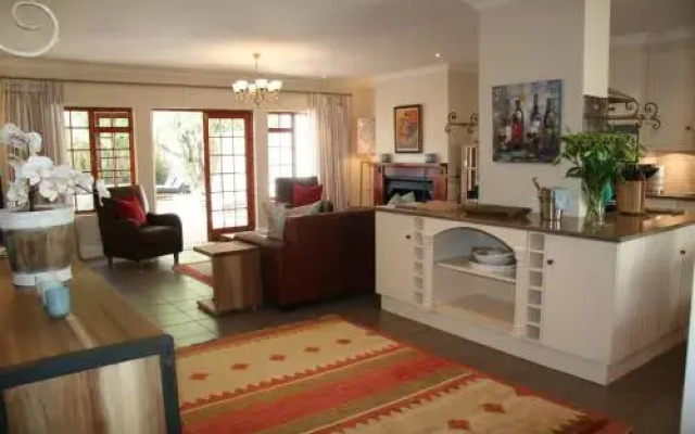 Cape Robin Cottage
