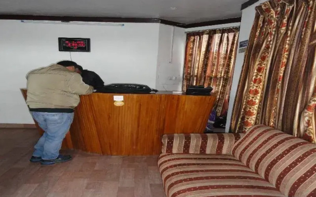 Hotel Himshakti
