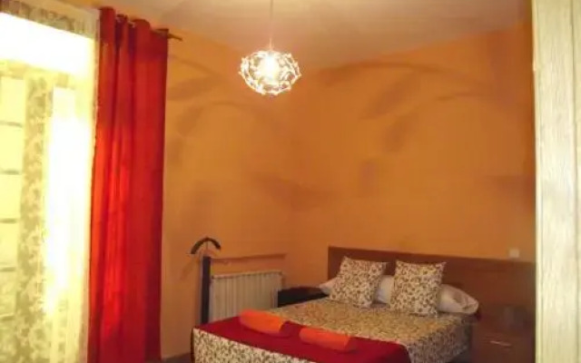 Village Rooms Multicolor