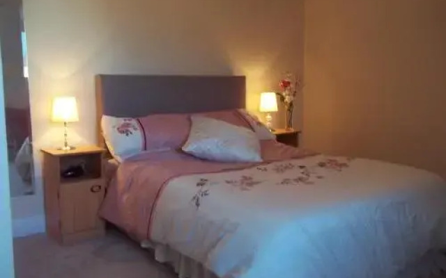 Mulhollow B&B