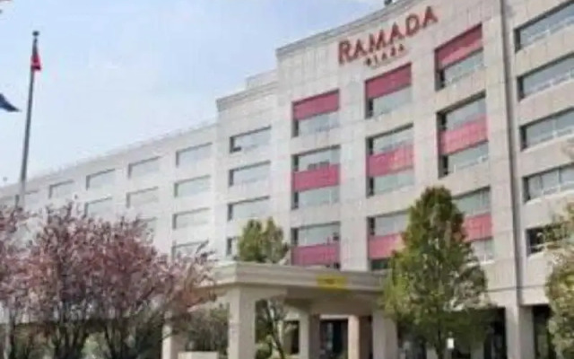 Ramada Plaza JFK