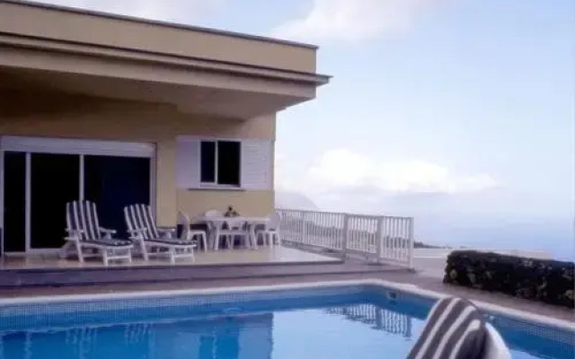 Villa La Hiedra