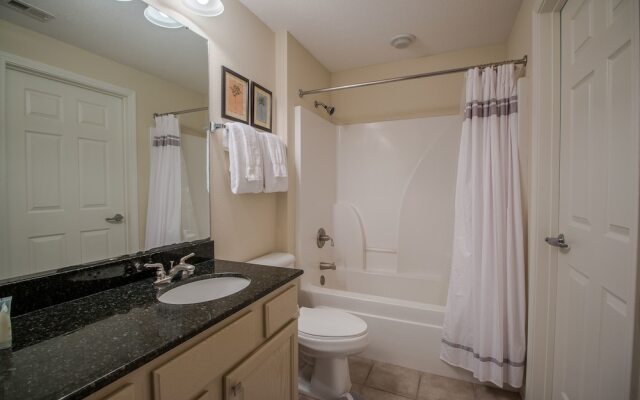 Legacy Towers-Legacy II 902