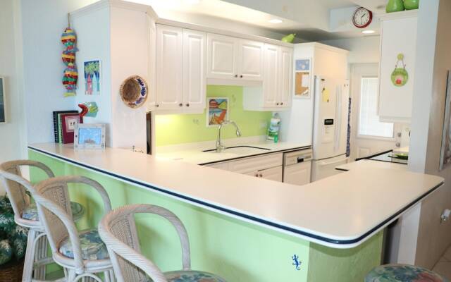 Jamaica Royale T31 - 2 Br Condo