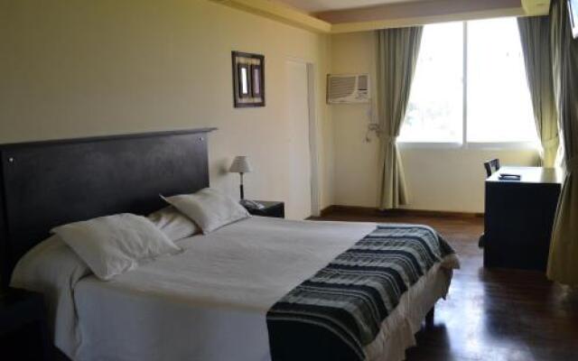 Manantiales Hotel de Turismo