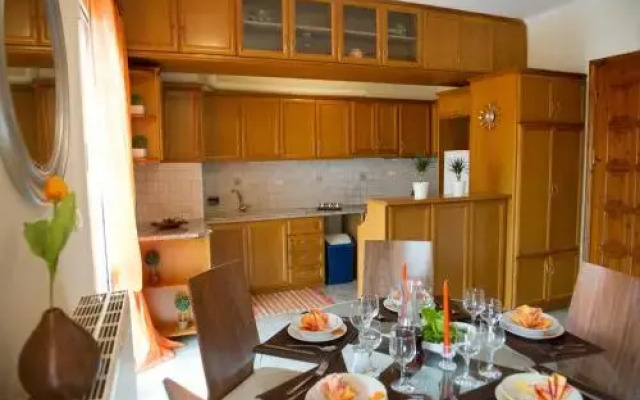 Lefkas City Apartments