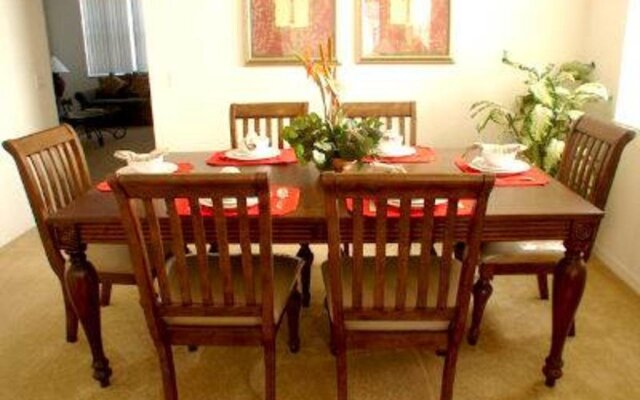 The Willow View Drive Home