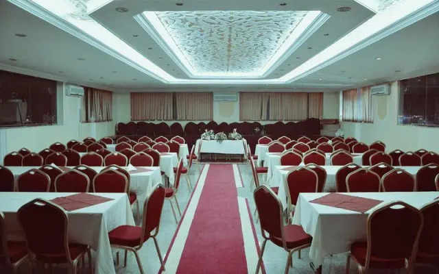 Genac Hotel