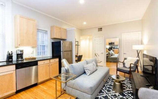 Walker's Paradise 2-Bdrm in Rittenhouse Square