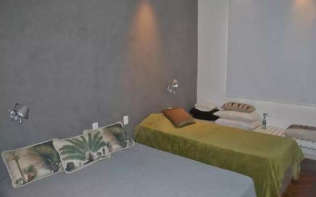 Etours - Luxuoso 2 Quartos no Leblon