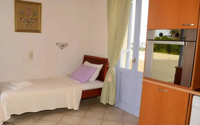 I Anatoli tou Porto Tinos