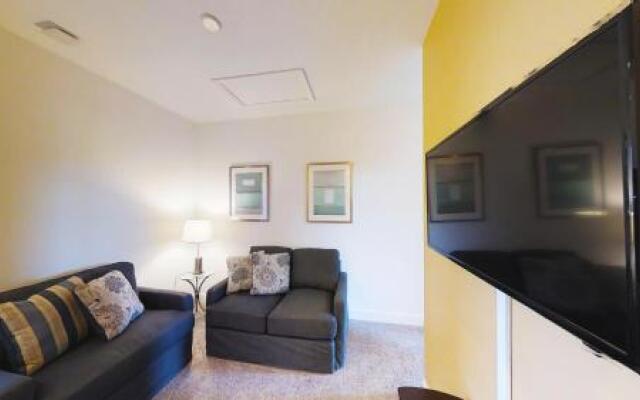 Aco Family - 4 Bd with private pool (1701)