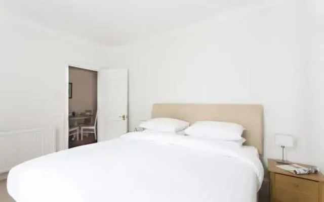 Beaufort Gardens by Onefinestay