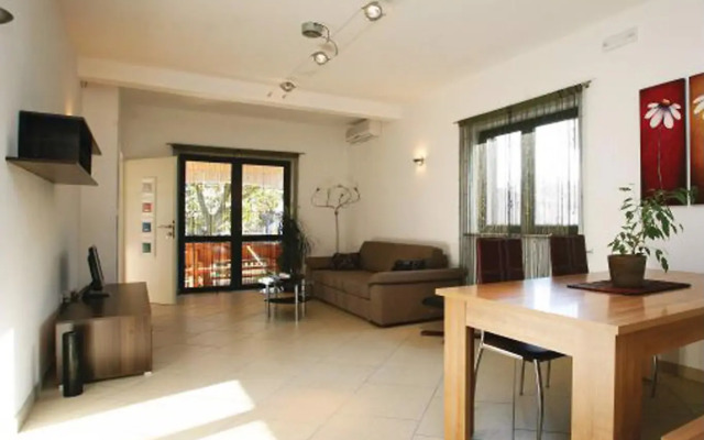 Holiday Home Dori (LBN394)