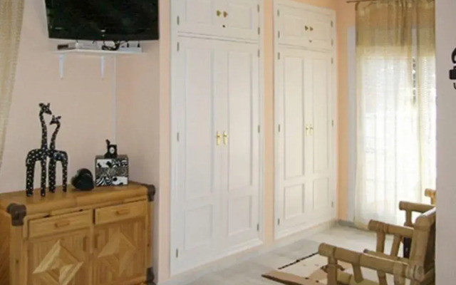 House With one Bedroom in Huelva, Nuevo Portil, With Shared Pool, Enclosed Garden and Wifi Near the Beach