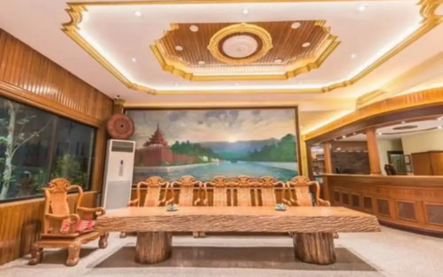 Sunrise Hotel