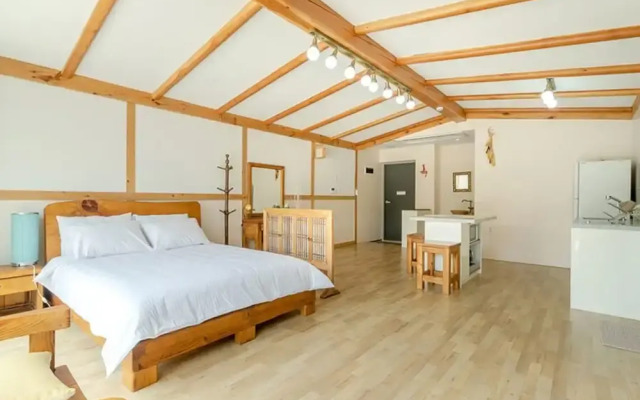Gapyeong Garamseulki Pension