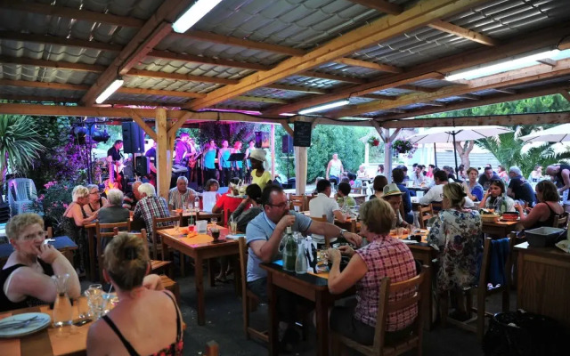 Camping Aqua 3 Masses