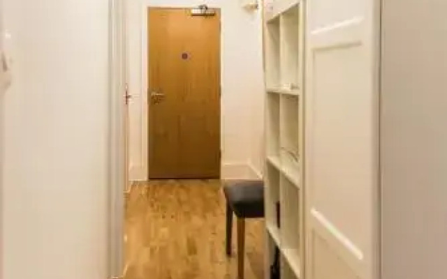 Lets Holiday In London Greenwich