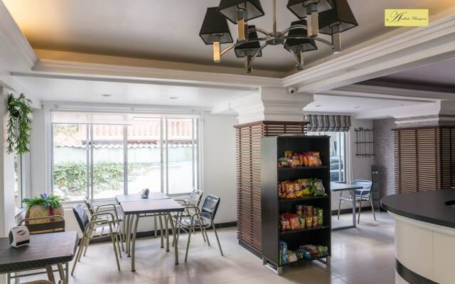 Palace Place Chiang Mai